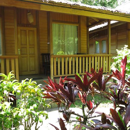 Mapia Resort Manado Exterior photo