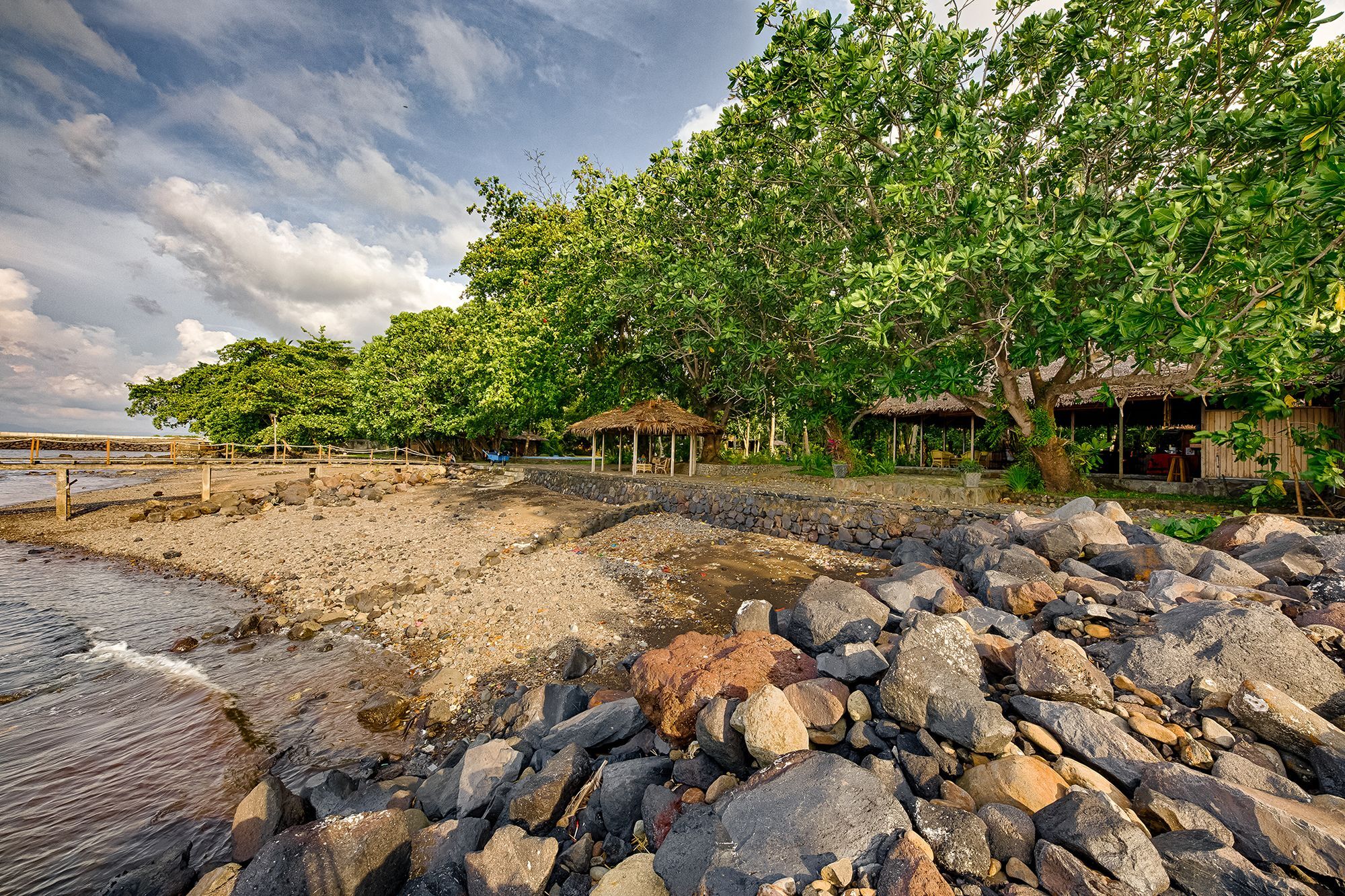Mapia Resort Manado Exterior photo